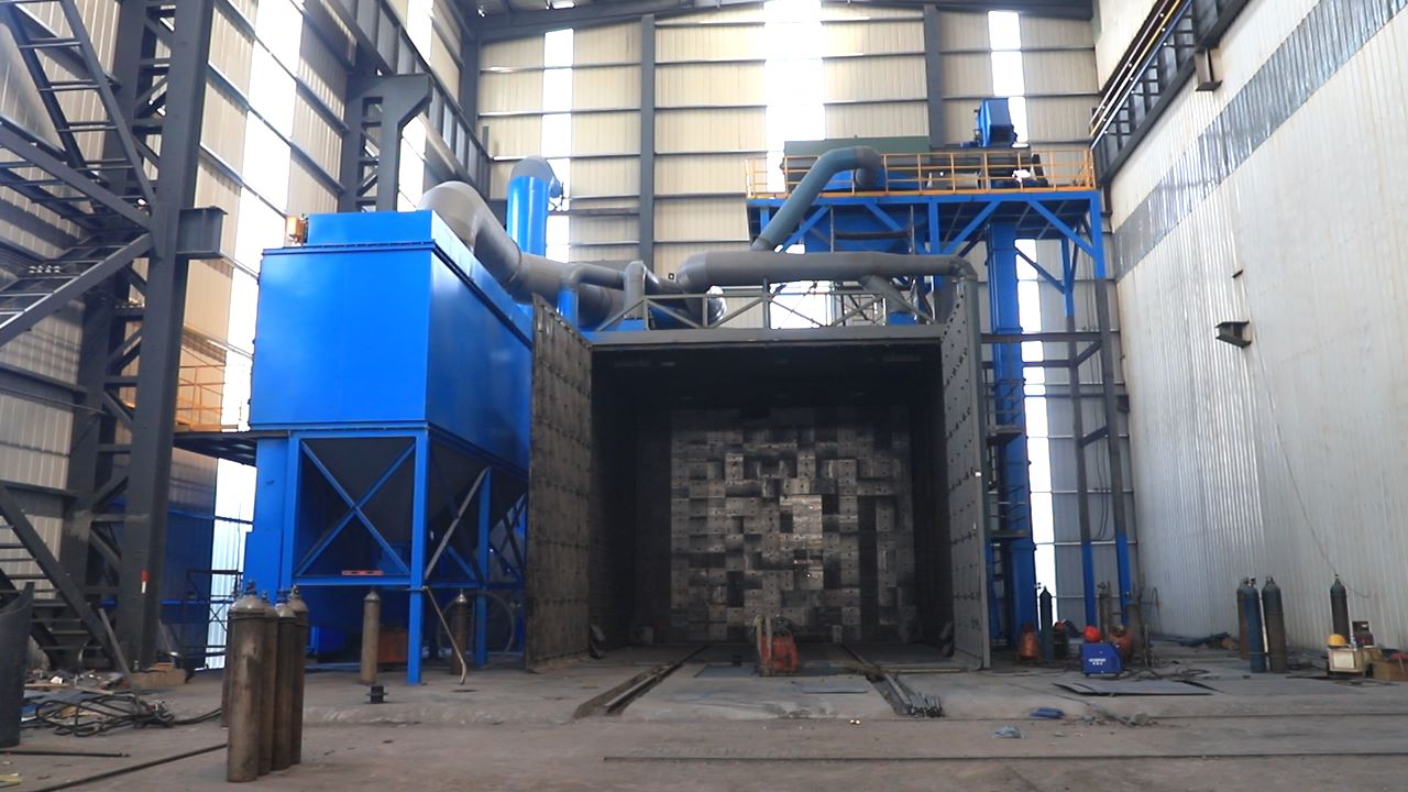 揭秘：為何大型鑄鋼廠要安裝拋丸機(jī)？