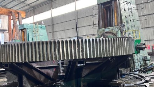 大型鑄鋼件大齒輪開(kāi)齒全流程實(shí)錄——從毛坯到精齒的蛻變