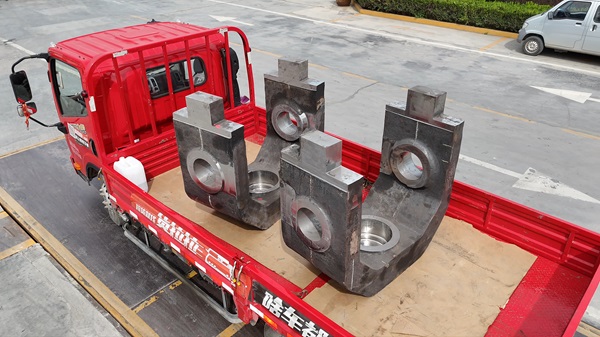 騰飛鑄鋼——專(zhuān)注鑄鋼件橫梁定制，做客戶信得過(guò)的廠家~