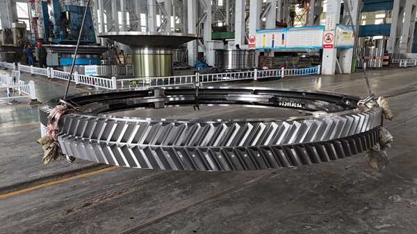 鑄鋼件廠家如何提高大型鑄鋼件的抗疲勞性能和沖擊韌性？