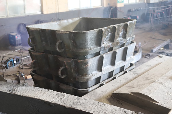 騰飛鑄鋼—渣盆