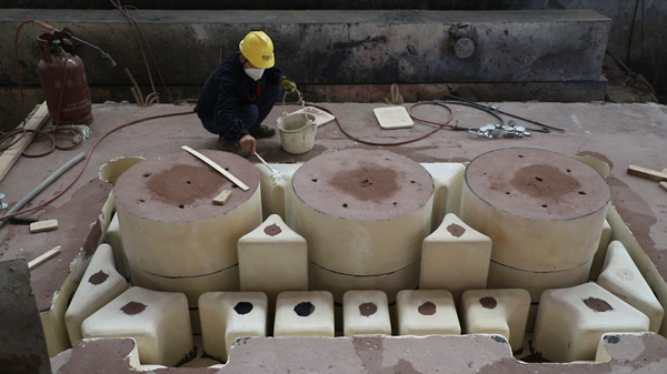 騰飛鑄鋼—上橫梁本體